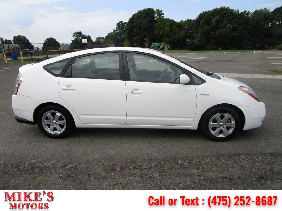 Used Toyota Prius 5dr HB 2009 | Mike's Motors LLC. Stratford, Connecticut Used Toyota Prius 5dr HB 2009 | Mike's Motors LLC. Stratford, Connecticut