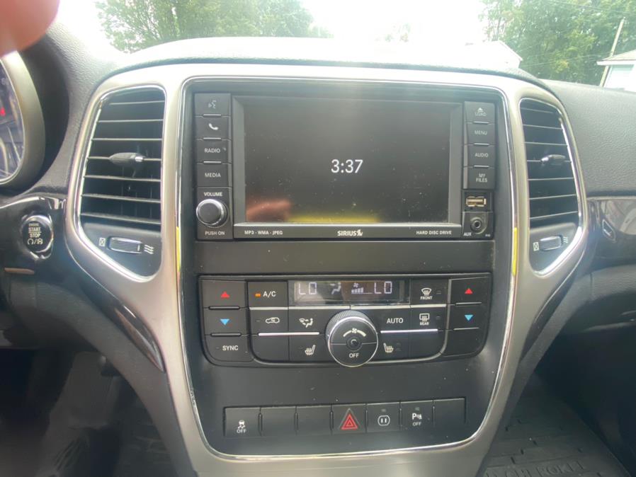 Used Jeep Grand Cherokee 4WD 4dr Laredo 2011 | CT Auto. Bridgeport, Connecticut Used Jeep Grand Cherokee 4WD 4dr Laredo 2011 | CT Auto. Bridgeport, Connecticut