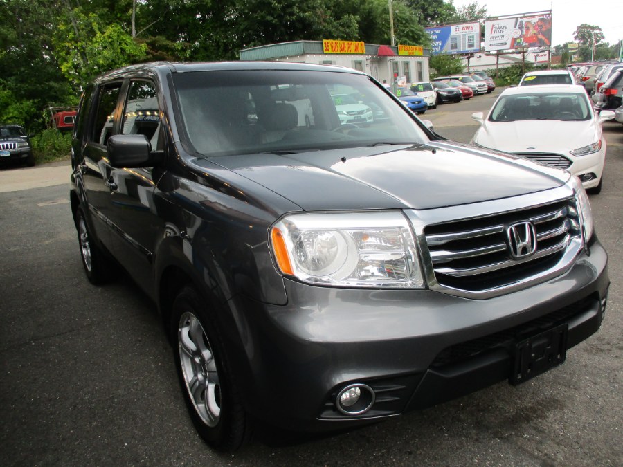 Used Honda Pilot 4WD 4dr EX-L 2013 | Cos Central Auto. Meriden, Connecticut Used Honda Pilot 4WD 4dr EX-L 2013 | Cos Central Auto. Meriden, Connecticut