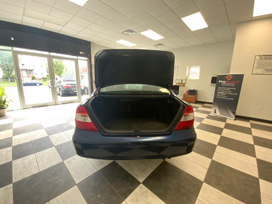 Used Toyota Camry 4dr Sdn SE Auto (Natl) 2003 | Franklin Motors Auto Sales LLC. Hartford, Connecticut Used Toyota Camry 4dr Sdn SE Auto (Natl) 2003 | Franklin Motors Auto Sales LLC. Hartford, Connecticut