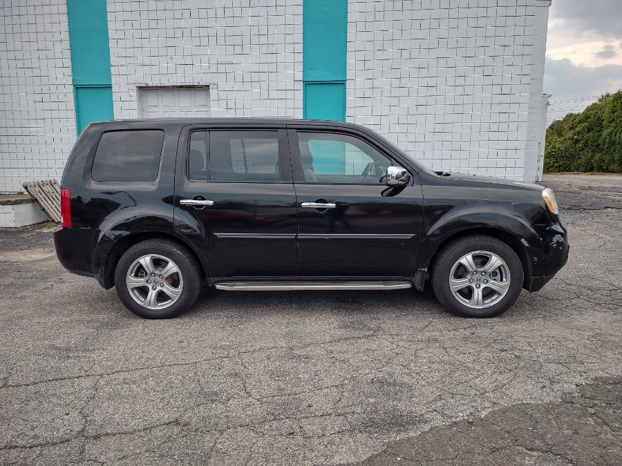 2015 Honda Pilot 4WD 4dr EX-L, available for sale in Milford, Connecticut | Dealertown Auto Wholesalers. Milford, Connecticut