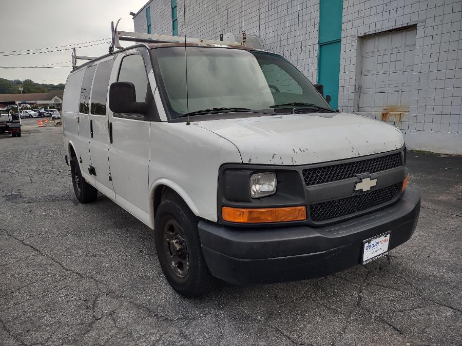 Used Chevrolet Express Cargo Van 1500 135" WB RWD 2003 | Dealertown Auto Wholesalers. Milford, Connecticut