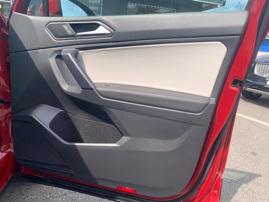 2019 Volkswagen Tiguan 2.0T SEL 4MOTION, available for sale in Lodi, New Jersey | European Auto Expo. Lodi, New Jersey 2019 Volkswagen Tiguan 2.0T SEL 4MOTION, available for sale in Lodi, New Jersey | European Auto Expo. Lodi, New Jersey