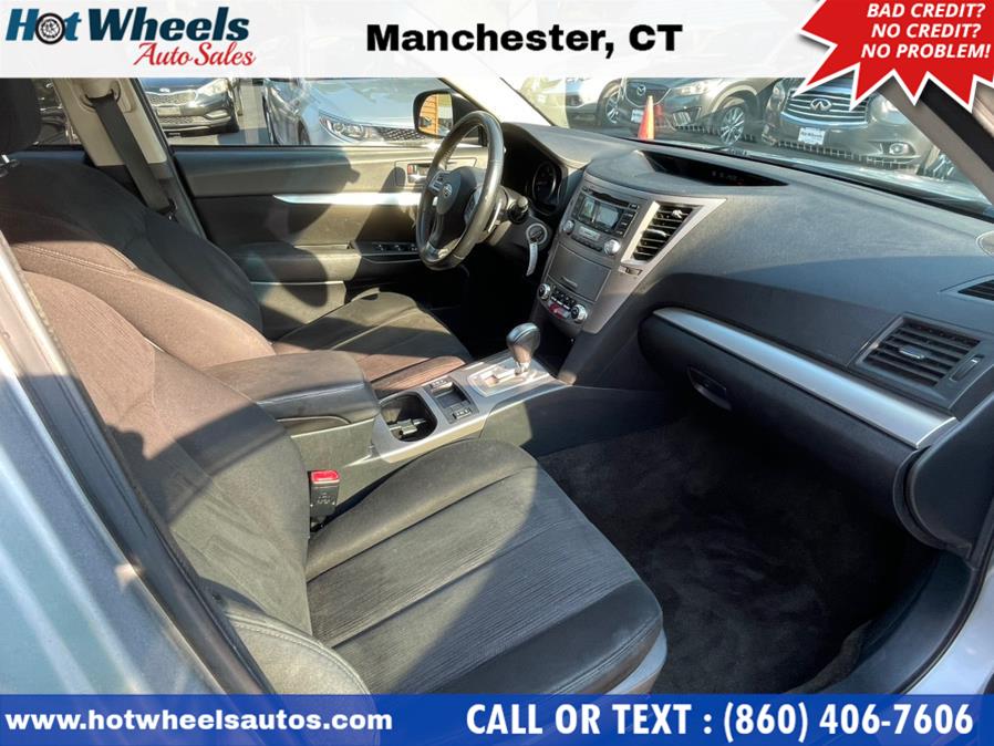 Used Subaru Outback 4dr Wgn H4 Auto 2.5i Premium 2013 | Hot Wheels Auto Sales LLC. Manchester, Connecticut Used Subaru Outback 4dr Wgn H4 Auto 2.5i Premium 2013 | Hot Wheels Auto Sales LLC. Manchester, Connecticut