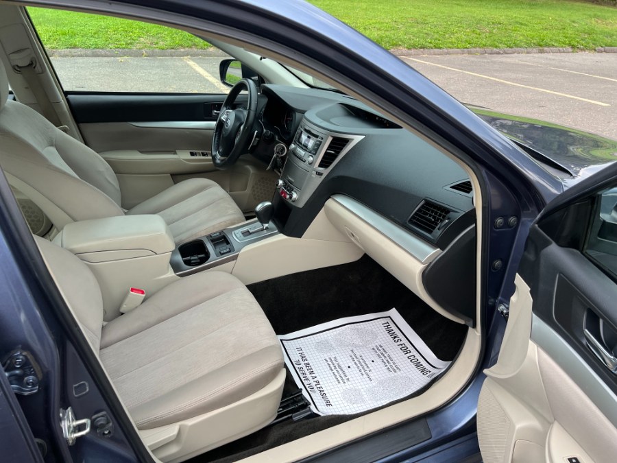 Used Subaru Legacy 4dr Sdn H4 Auto 2.5i Premium 2013 | Ledyard Auto Sale LLC. Hartford , Connecticut