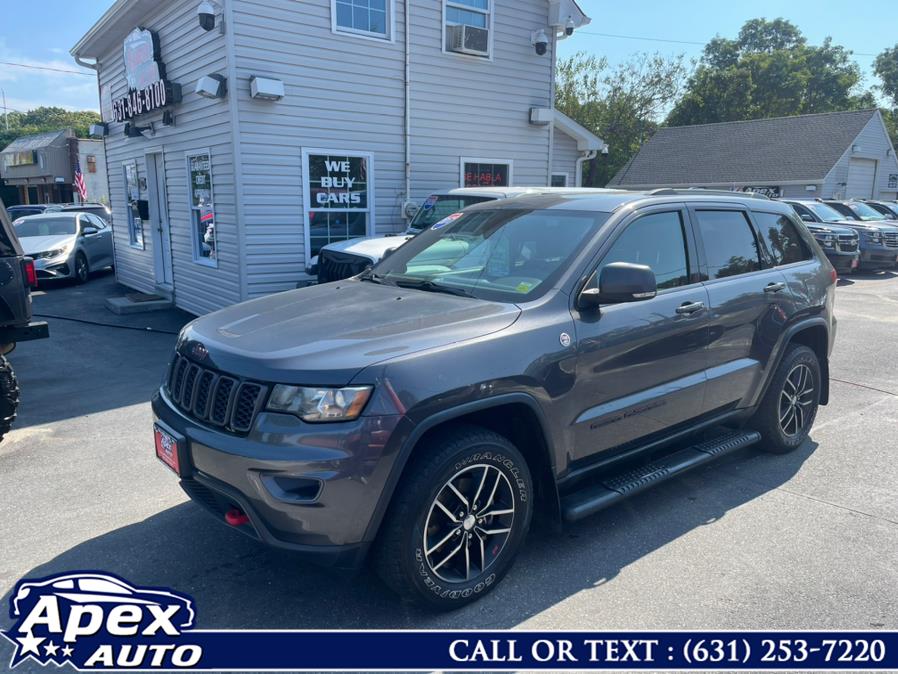 2017 Jeep Grand Cherokee Trailhawk 4x4, available for sale in Selden, New York | Apex Auto. Selden, New York 2017 Jeep Grand Cherokee Trailhawk 4x4, available for sale in Selden, New York | Apex Auto. Selden, New York
