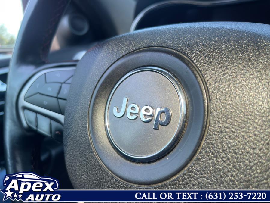 2017 Jeep Grand Cherokee Trailhawk 4x4, available for sale in Selden, New York | Apex Auto. Selden, New York 2017 Jeep Grand Cherokee Trailhawk 4x4, available for sale in Selden, New York | Apex Auto. Selden, New York