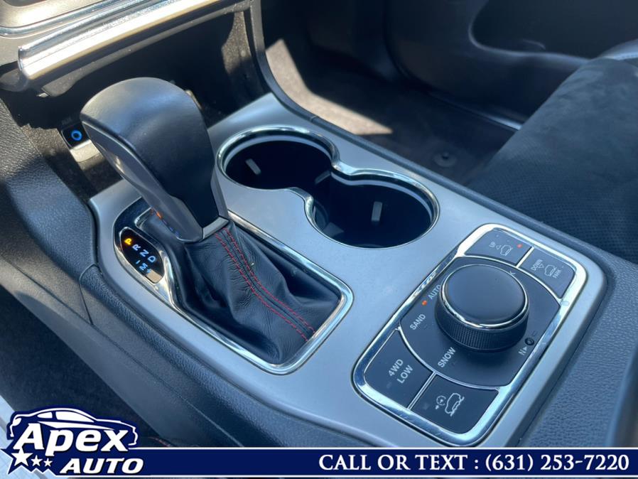 2017 Jeep Grand Cherokee Trailhawk 4x4, available for sale in Selden, New York | Apex Auto. Selden, New York 2017 Jeep Grand Cherokee Trailhawk 4x4, available for sale in Selden, New York | Apex Auto. Selden, New York