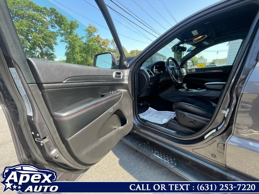 2017 Jeep Grand Cherokee Trailhawk 4x4, available for sale in Selden, New York | Apex Auto. Selden, New York 2017 Jeep Grand Cherokee Trailhawk 4x4, available for sale in Selden, New York | Apex Auto. Selden, New York