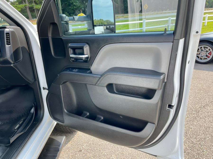 2015 Chevrolet Silverado 3500HD Built After Aug 14 4WD Crew Cab 167.7" Work Truck, available for sale in South Windsor, Connecticut | Mike And Tony Auto Sales, Inc. South Windsor, Connecticut 2015 Chevrolet Silverado 3500HD Built After Aug 14 4WD Crew Cab 167.7" Work Truck, available for sale in South Windsor, Connecticut | Mike And Tony Auto Sales, Inc. South Windsor, Connecticut