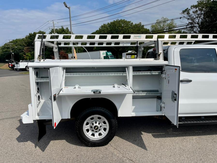 2015 Chevrolet Silverado 3500HD Built After Aug 14 4WD Crew Cab 167.7" Work Truck, available for sale in South Windsor, Connecticut | Mike And Tony Auto Sales, Inc. South Windsor, Connecticut 2015 Chevrolet Silverado 3500HD Built After Aug 14 4WD Crew Cab 167.7" Work Truck, available for sale in South Windsor, Connecticut | Mike And Tony Auto Sales, Inc. South Windsor, Connecticut