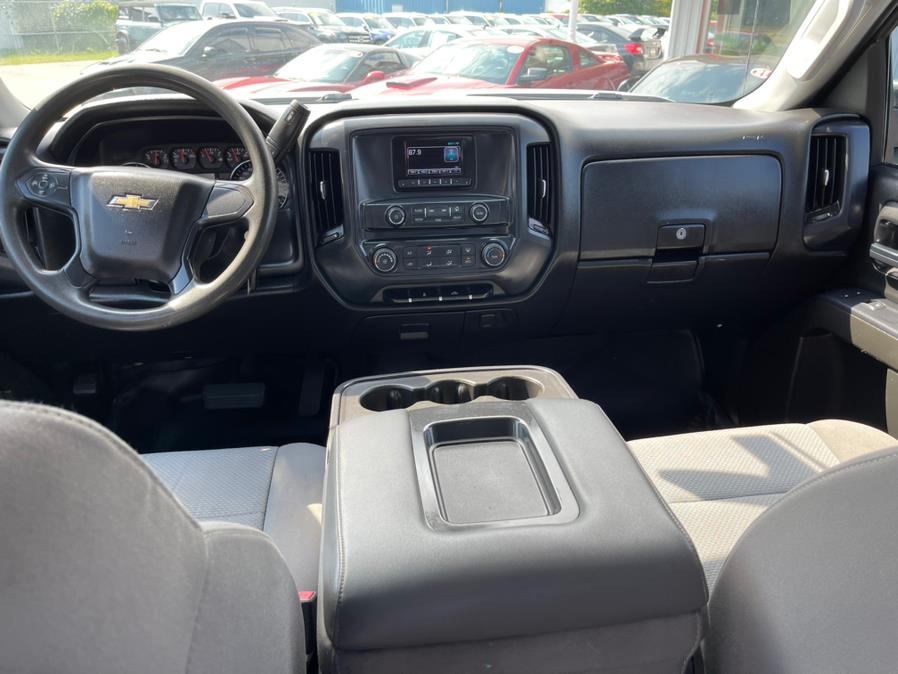2015 Chevrolet Silverado 3500HD Built After Aug 14 4WD Crew Cab 167.7" Work Truck, available for sale in South Windsor, Connecticut | Mike And Tony Auto Sales, Inc. South Windsor, Connecticut 2015 Chevrolet Silverado 3500HD Built After Aug 14 4WD Crew Cab 167.7" Work Truck, available for sale in South Windsor, Connecticut | Mike And Tony Auto Sales, Inc. South Windsor, Connecticut