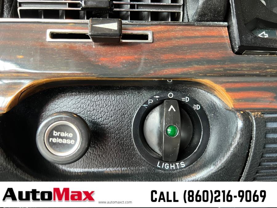 1973 Mercedes-Benz 450SE 1.4T SE Auto, available for sale in West Hartford, Connecticut | AutoMax. West Hartford, Connecticut 1973 Mercedes-Benz 450SE 1.4T SE Auto, available for sale in West Hartford, Connecticut | AutoMax. West Hartford, Connecticut