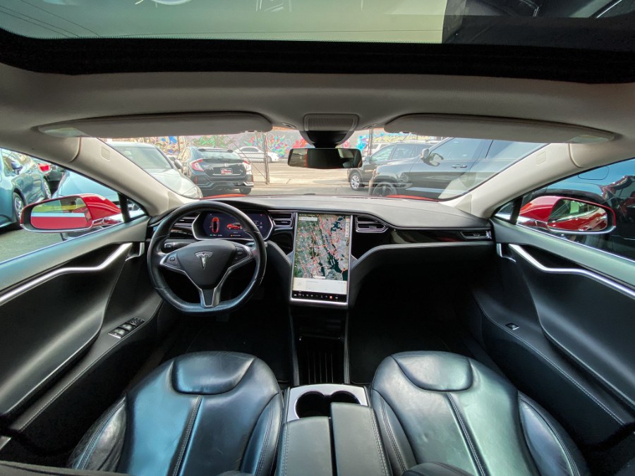 Used Tesla Model S 4dr Sdn RWD 85 kWh Battery 2015 | RT Auto Center LLC. Newark, New Jersey Used Tesla Model S 4dr Sdn RWD 85 kWh Battery 2015 | RT Auto Center LLC. Newark, New Jersey
