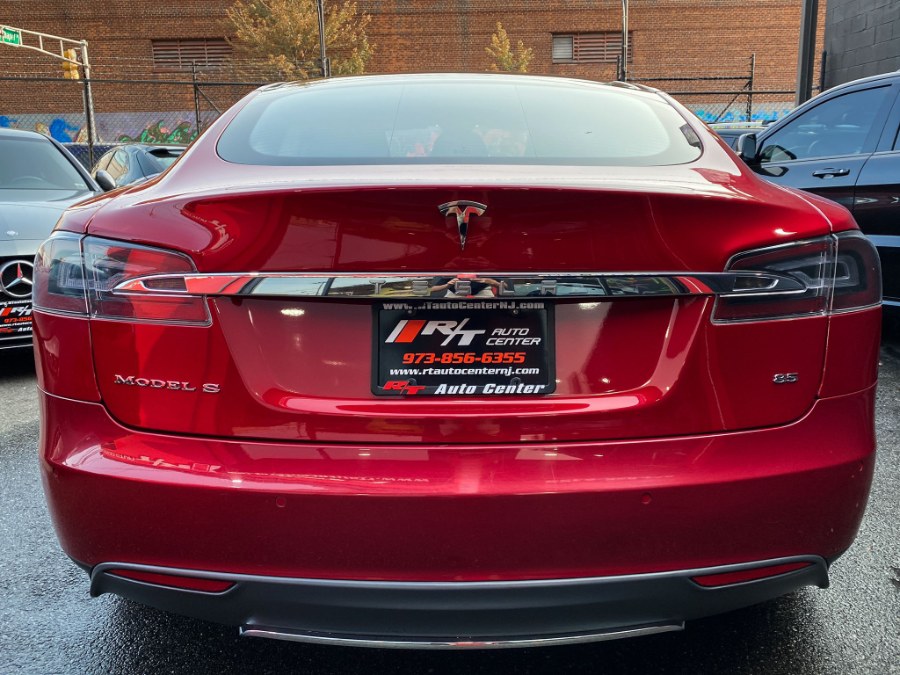 Used Tesla Model S 4dr Sdn RWD 85 kWh Battery 2015 | RT Auto Center LLC. Newark, New Jersey Used Tesla Model S 4dr Sdn RWD 85 kWh Battery 2015 | RT Auto Center LLC. Newark, New Jersey