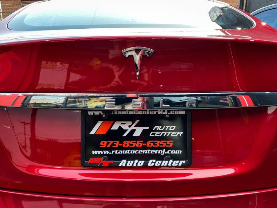Used Tesla Model S 4dr Sdn RWD 85 kWh Battery 2015 | RT Auto Center LLC. Newark, New Jersey Used Tesla Model S 4dr Sdn RWD 85 kWh Battery 2015 | RT Auto Center LLC. Newark, New Jersey