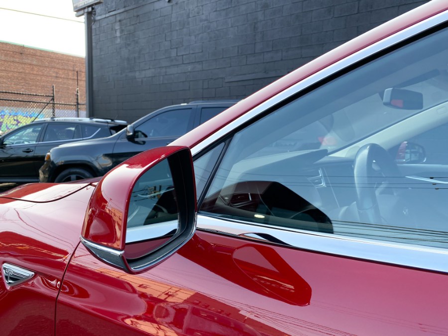 Used Tesla Model S 4dr Sdn RWD 85 kWh Battery 2015 | RT Auto Center LLC. Newark, New Jersey Used Tesla Model S 4dr Sdn RWD 85 kWh Battery 2015 | RT Auto Center LLC. Newark, New Jersey