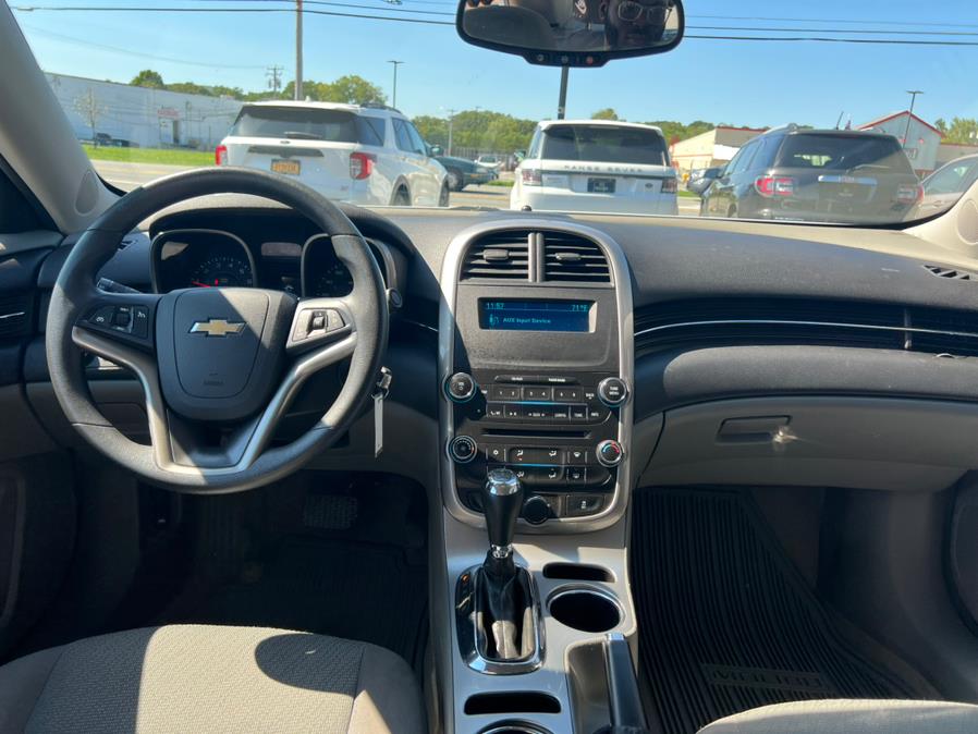 Used Chevrolet Malibu 4dr Sdn LS w/1LS 2015 | Prestige Pre-Owned Motors Inc. New Windsor, New York Used Chevrolet Malibu 4dr Sdn LS w/1LS 2015 | Prestige Pre-Owned Motors Inc. New Windsor, New York