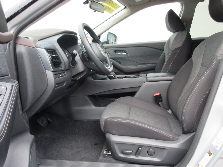 2021 Nissan Rogue FWD SV, available for sale in Linden, New Jersey | Route 27 Auto Mall. Linden, New Jersey 2021 Nissan Rogue FWD SV, available for sale in Linden, New Jersey | Route 27 Auto Mall. Linden, New Jersey