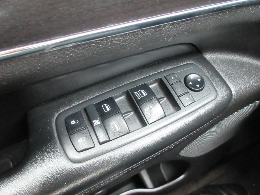 2018 Jeep Grand Cherokee Limited 4x4, available for sale in Linden, New Jersey | Route 27 Auto Mall. Linden, New Jersey 2018 Jeep Grand Cherokee Limited 4x4, available for sale in Linden, New Jersey | Route 27 Auto Mall. Linden, New Jersey