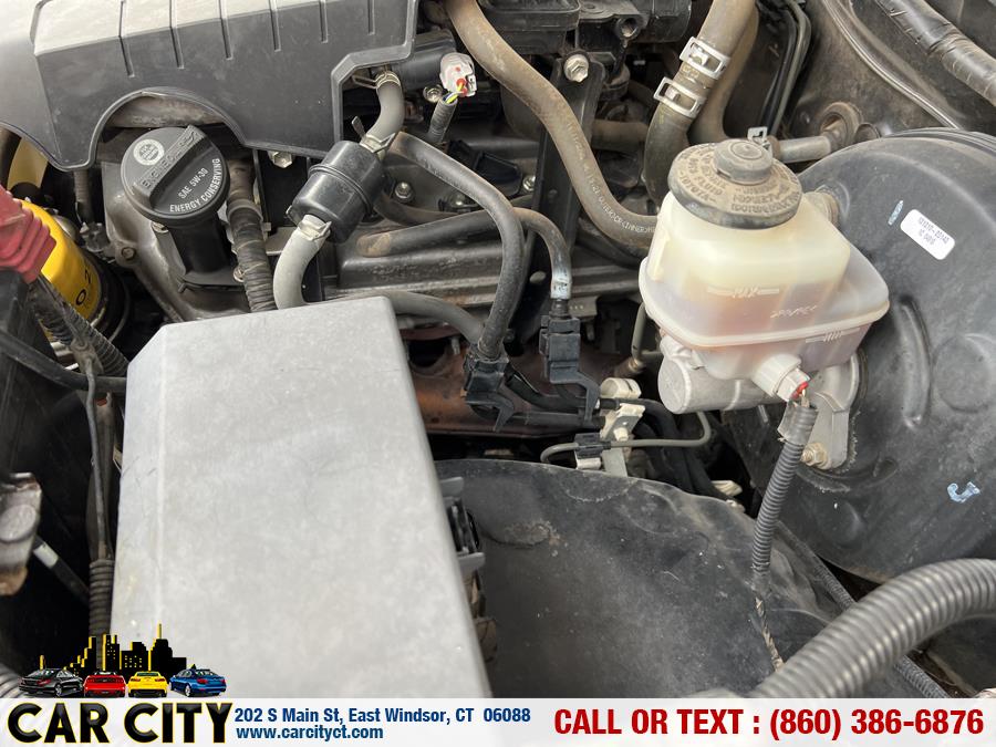 Used Toyota Tacoma 2WD Double V6 AT PreRunner (Natl) 2011 | Car City LLC. East Windsor, Connecticut Used Toyota Tacoma 2WD Double V6 AT PreRunner (Natl) 2011 | Car City LLC. East Windsor, Connecticut