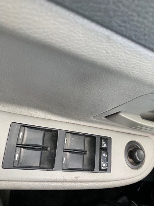 2007 Dodge Dakota 4WD Quad Cab 131" SLT, available for sale in Jersey City, New Jersey | Car Valley Group. Jersey City, New Jersey 2007 Dodge Dakota 4WD Quad Cab 131" SLT, available for sale in Jersey City, New Jersey | Car Valley Group. Jersey City, New Jersey