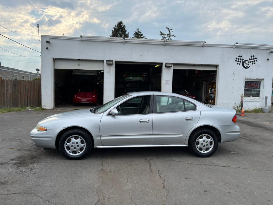 Used Oldsmobile Alero 4dr Sdn GL2 2001 | CT Car Co LLC. East Windsor, Connecticut Used Oldsmobile Alero 4dr Sdn GL2 2001 | CT Car Co LLC. East Windsor, Connecticut
