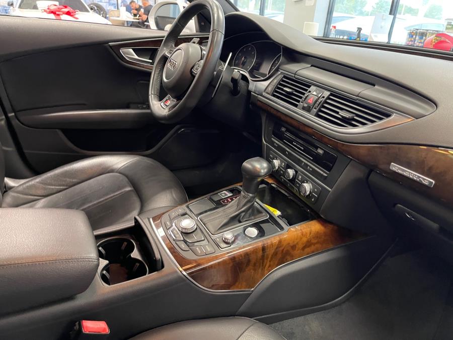Used Audi A7 4dr HB quattro 3.0 Premium Plus 2013 | 5 Towns Drive. Inwood, New York Used Audi A7 4dr HB quattro 3.0 Premium Plus 2013 | 5 Towns Drive. Inwood, New York