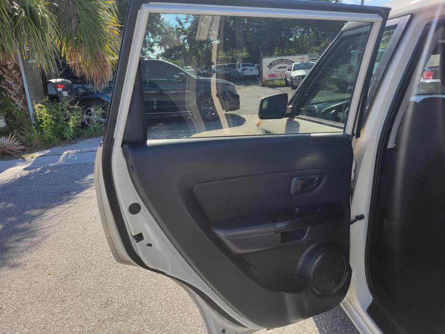 Used Kia Soul 5dr Wgn Auto Base 2013 | Ideal Auto Sales & Repairs. Orlando, Florida Used Kia Soul 5dr Wgn Auto Base 2013 | Ideal Auto Sales & Repairs. Orlando, Florida