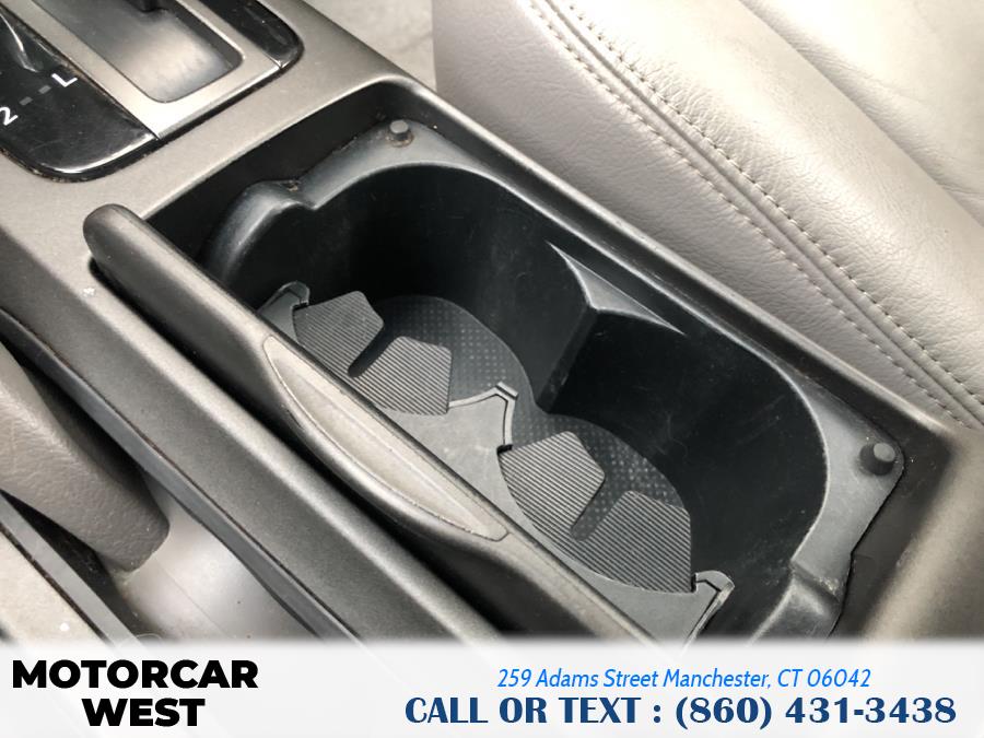 2005 Toyota Camry 4dr Sdn LE Auto (Natl), available for sale in Manchester, Connecticut | Motorcar West. Manchester, Connecticut 2005 Toyota Camry 4dr Sdn LE Auto (Natl), available for sale in Manchester, Connecticut | Motorcar West. Manchester, Connecticut