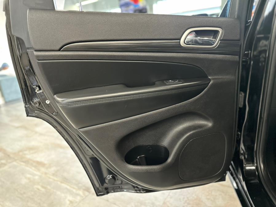 2019 Jeep Grand Cherokee Altitude Altitude 4x4, available for sale in Hollis, New York | Jamaica 26 Motors. Hollis, New York 2019 Jeep Grand Cherokee Altitude Altitude 4x4, available for sale in Hollis, New York | Jamaica 26 Motors. Hollis, New York