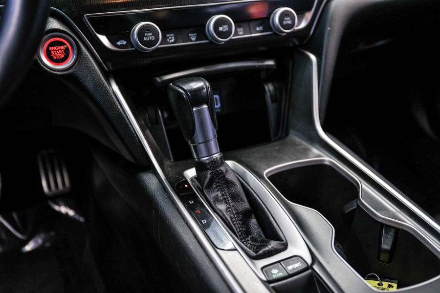 2018 Honda Accord Sedan Sport 1.5T CVT, available for sale in ELMONT, New York | 26 Motors Long Island. ELMONT, New York 2018 Honda Accord Sedan Sport 1.5T CVT, available for sale in ELMONT, New York | 26 Motors Long Island. ELMONT, New York