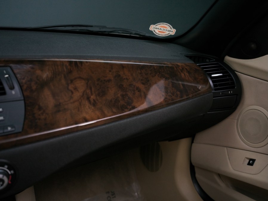 2008 BMW Z4 2dr Roadster 3.0i, available for sale in North Salem, New York | Meccanic Shop North Inc. North Salem, New York 2008 BMW Z4 2dr Roadster 3.0i, available for sale in North Salem, New York | Meccanic Shop North Inc. North Salem, New York