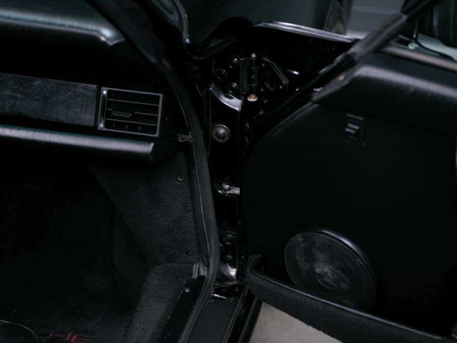 1987 Porsche 911 Carrera 2dr Targa, available for sale in North Salem, New York | Meccanic Shop North Inc. North Salem, New York 1987 Porsche 911 Carrera 2dr Targa, available for sale in North Salem, New York | Meccanic Shop North Inc. North Salem, New York
