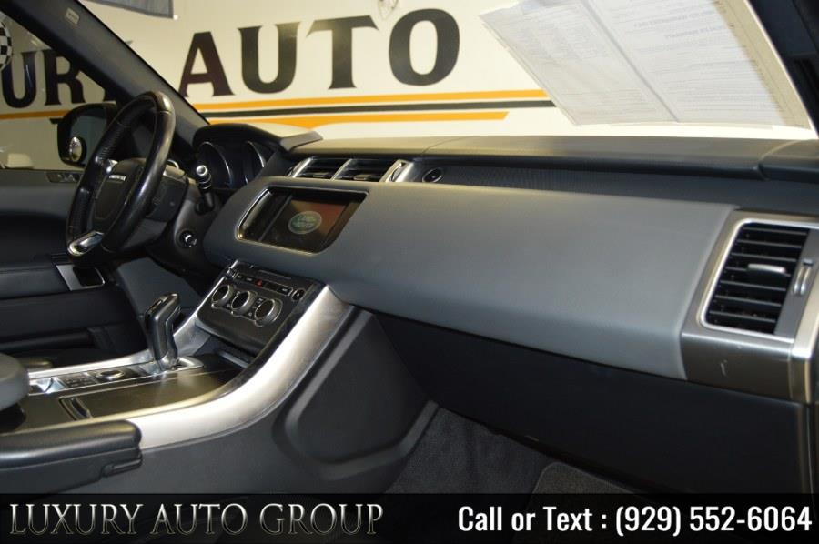 Used Land Rover Range Rover Sport 4WD 4dr SE 2015 | Luxury Auto Group. Bronx, New York Used Land Rover Range Rover Sport 4WD 4dr SE 2015 | Luxury Auto Group. Bronx, New York