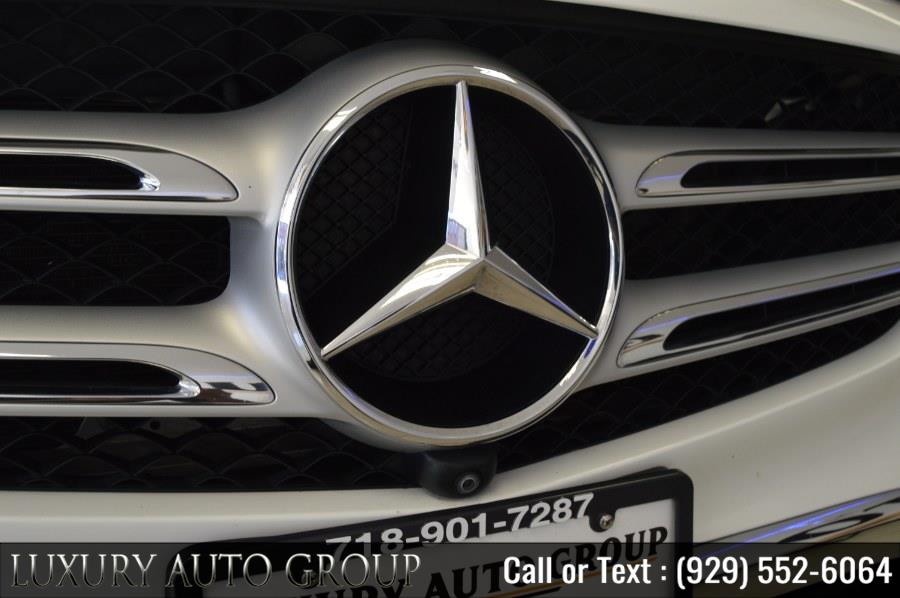 Used Mercedes-Benz GLC 4MATIC 4dr GLC 300 2016 | Luxury Auto Group. Bronx, New York Used Mercedes-Benz GLC 4MATIC 4dr GLC 300 2016 | Luxury Auto Group. Bronx, New York