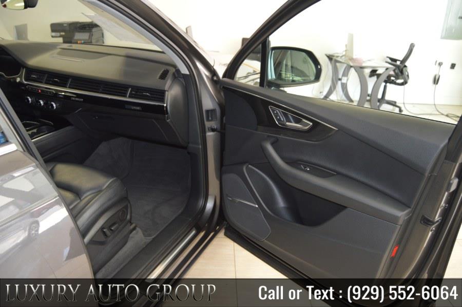 Used Audi Q7 3.0 TFSI Premium Plus 2018 | Luxury Auto Group. Bronx, New York Used Audi Q7 3.0 TFSI Premium Plus 2018 | Luxury Auto Group. Bronx, New York