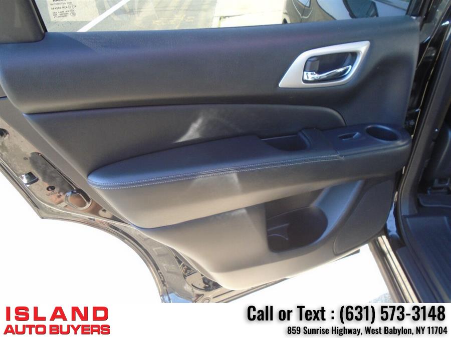 Used Nissan Pathfinder SL 4x4 4dr SUV 2019 | Island Auto Buyers. West Babylon, New York Used Nissan Pathfinder SL 4x4 4dr SUV 2019 | Island Auto Buyers. West Babylon, New York