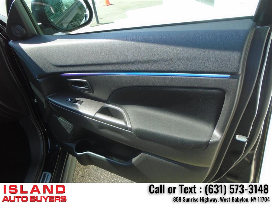 2014 Mitsubishi Outlander Sport ES AWD 4dr Crossover, available for sale in West Babylon, New York | Island Auto Buyers. West Babylon, New York 2014 Mitsubishi Outlander Sport ES AWD 4dr Crossover, available for sale in West Babylon, New York | Island Auto Buyers. West Babylon, New York
