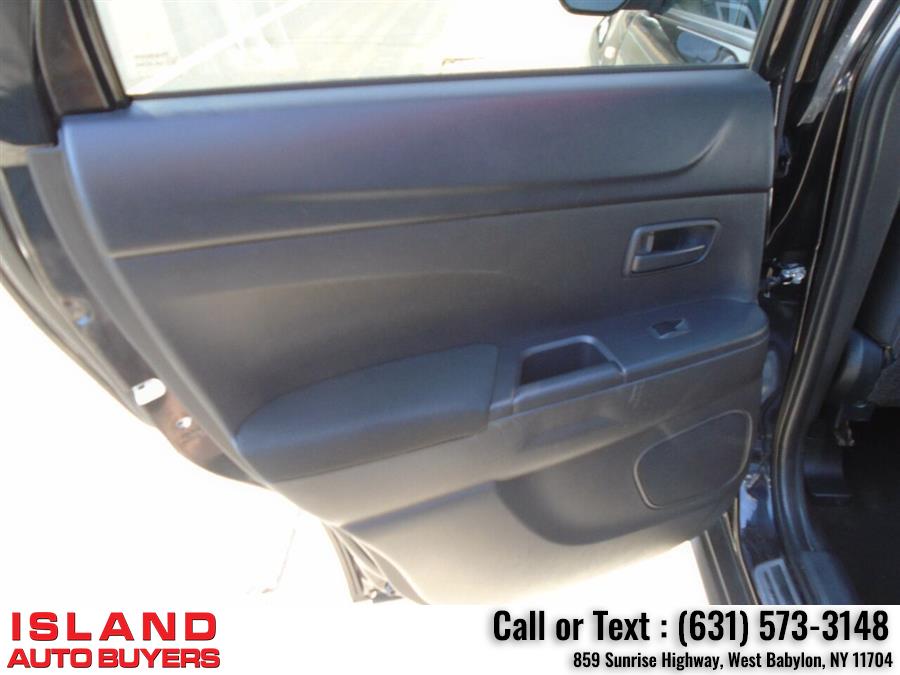 2014 Mitsubishi Outlander Sport ES AWD 4dr Crossover, available for sale in West Babylon, New York | Island Auto Buyers. West Babylon, New York 2014 Mitsubishi Outlander Sport ES AWD 4dr Crossover, available for sale in West Babylon, New York | Island Auto Buyers. West Babylon, New York
