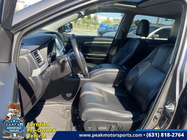 Used Toyota Highlander XLE V6 AWD (Natl) 2018 | Peak Automotive Inc.. Bayshore, New York Used Toyota Highlander XLE V6 AWD (Natl) 2018 | Peak Automotive Inc.. Bayshore, New York
