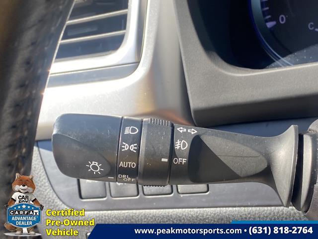 Used Toyota Highlander XLE V6 AWD (Natl) 2018 | Peak Automotive Inc.. Bayshore, New York Used Toyota Highlander XLE V6 AWD (Natl) 2018 | Peak Automotive Inc.. Bayshore, New York