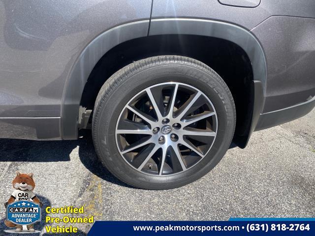 Used Toyota Highlander XLE V6 AWD (Natl) 2018 | Peak Automotive Inc.. Bayshore, New York Used Toyota Highlander XLE V6 AWD (Natl) 2018 | Peak Automotive Inc.. Bayshore, New York