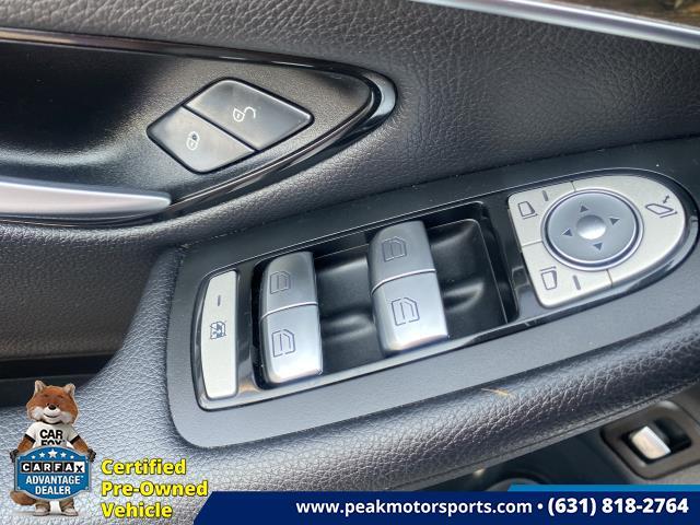 Used Mercedes-Benz GLC 4MATIC 4dr GLC 300 2016 | Peak Automotive Inc.. Bayshore, New York Used Mercedes-Benz GLC 4MATIC 4dr GLC 300 2016 | Peak Automotive Inc.. Bayshore, New York