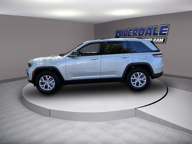 Used Jeep Grand Cherokee Limited 2022 | Eastchester Motor Cars. Bronx, New York Used Jeep Grand Cherokee Limited 2022 | Eastchester Motor Cars. Bronx, New York
