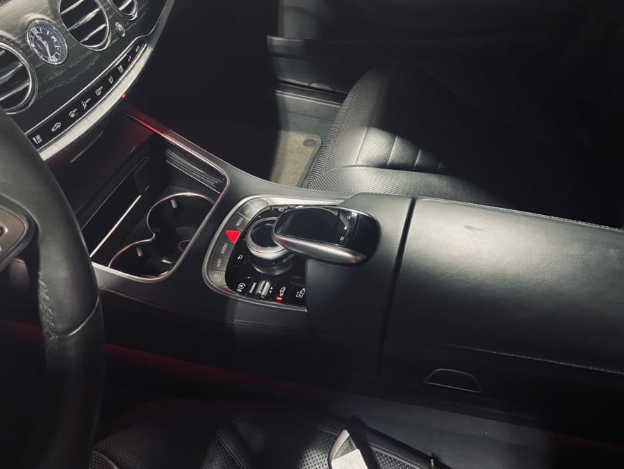 Used Mercedes-Benz S-Class S 560 4MATIC Sedan 2019 | Northshore Motors. Syosset , New York Used Mercedes-Benz S-Class S 560 4MATIC Sedan 2019 | Northshore Motors. Syosset , New York