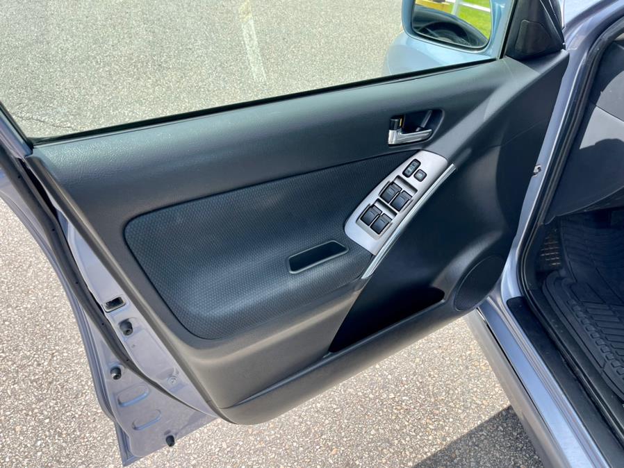 Used Toyota Matrix 5dr Wgn Auto XR (Natl) 2007 | Mike And Tony Auto Sales, Inc. South Windsor, Connecticut Used Toyota Matrix 5dr Wgn Auto XR (Natl) 2007 | Mike And Tony Auto Sales, Inc. South Windsor, Connecticut