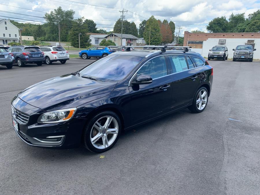 Used Volvo V60 4dr Wgn T5 Premier AWD 2016 | Saybrook Auto Barn. Old Saybrook, Connecticut Used Volvo V60 4dr Wgn T5 Premier AWD 2016 | Saybrook Auto Barn. Old Saybrook, Connecticut
