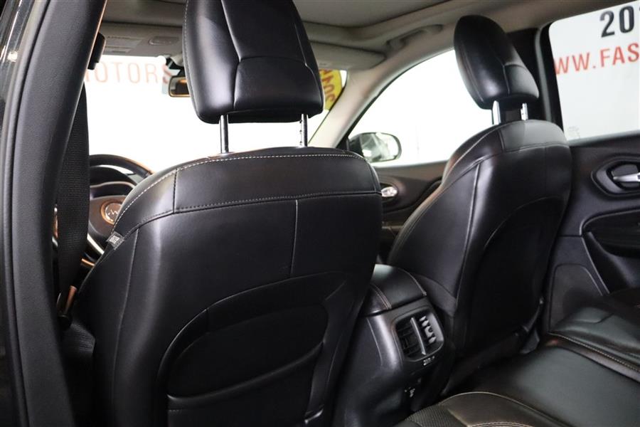 Used Jeep Cherokee LIMITED 2015 | Fast Track Motors. Paterson, New Jersey Used Jeep Cherokee LIMITED 2015 | Fast Track Motors. Paterson, New Jersey