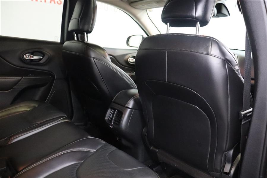 Used Jeep Cherokee LIMITED 2015 | Fast Track Motors. Paterson, New Jersey Used Jeep Cherokee LIMITED 2015 | Fast Track Motors. Paterson, New Jersey